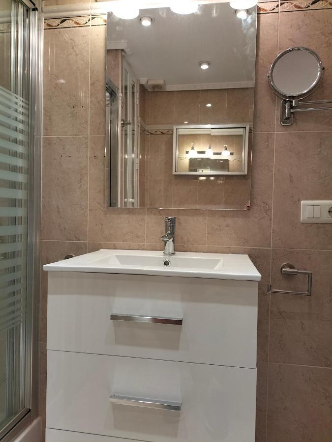 Apartamento 1ª Linea Playa Garaje Piscinas Terraza Торремолинос Экстерьер фото